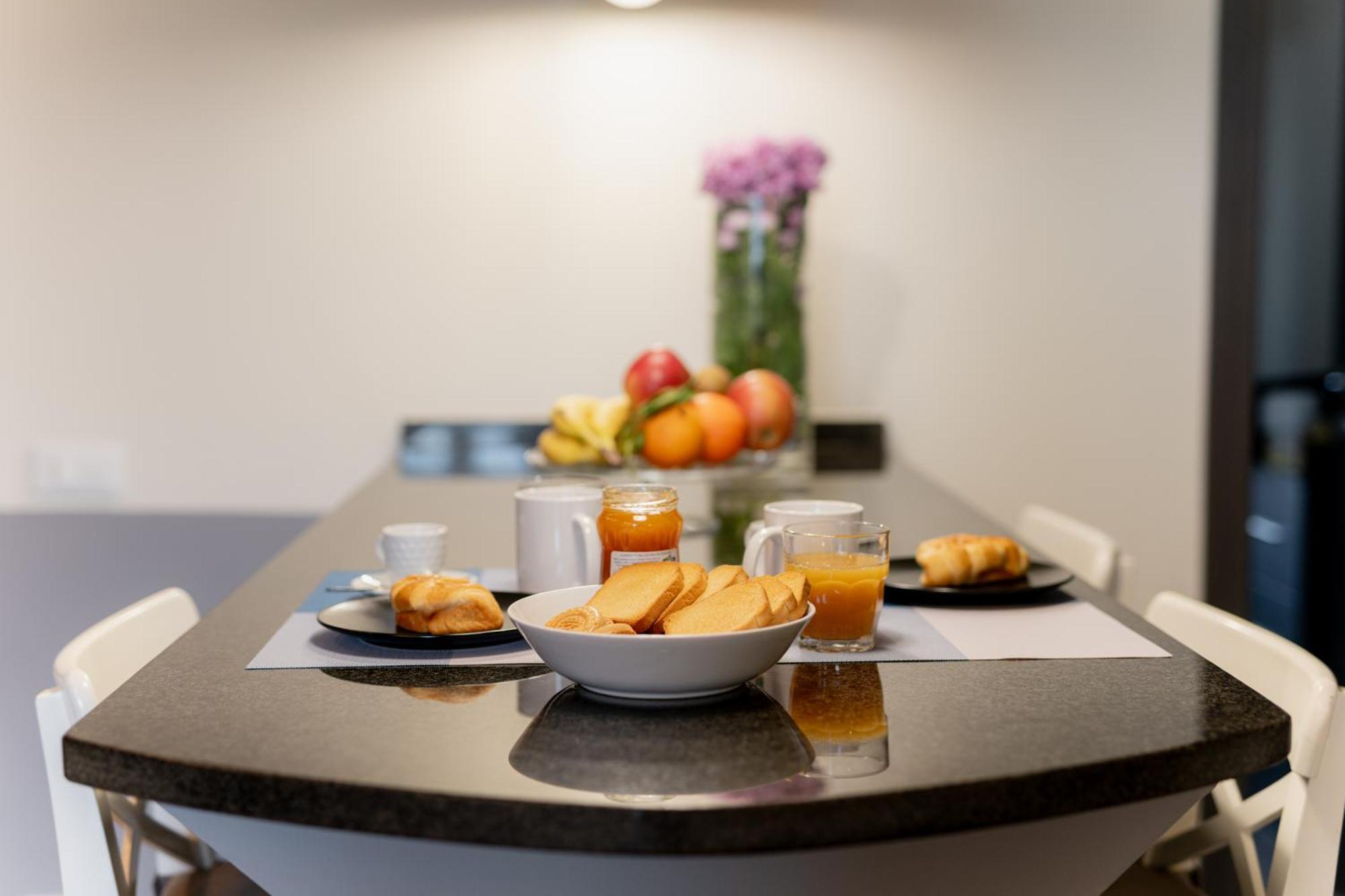Nottolini 242 Apartment ลุคคา ภายนอก รูปภาพ